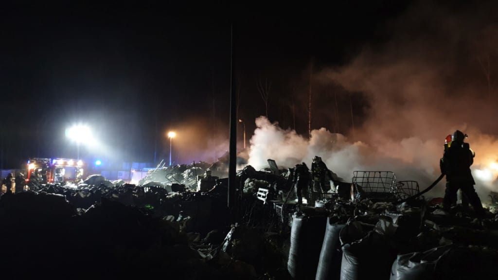 Fire at a legal landfill in November 2019 | photo: katowice.kwpsp.gov.pl